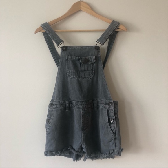 O’Neill Gray Mathilda Denim Short Raw Hem Overalls Size 1 (juniors) - Picture 5 of 12